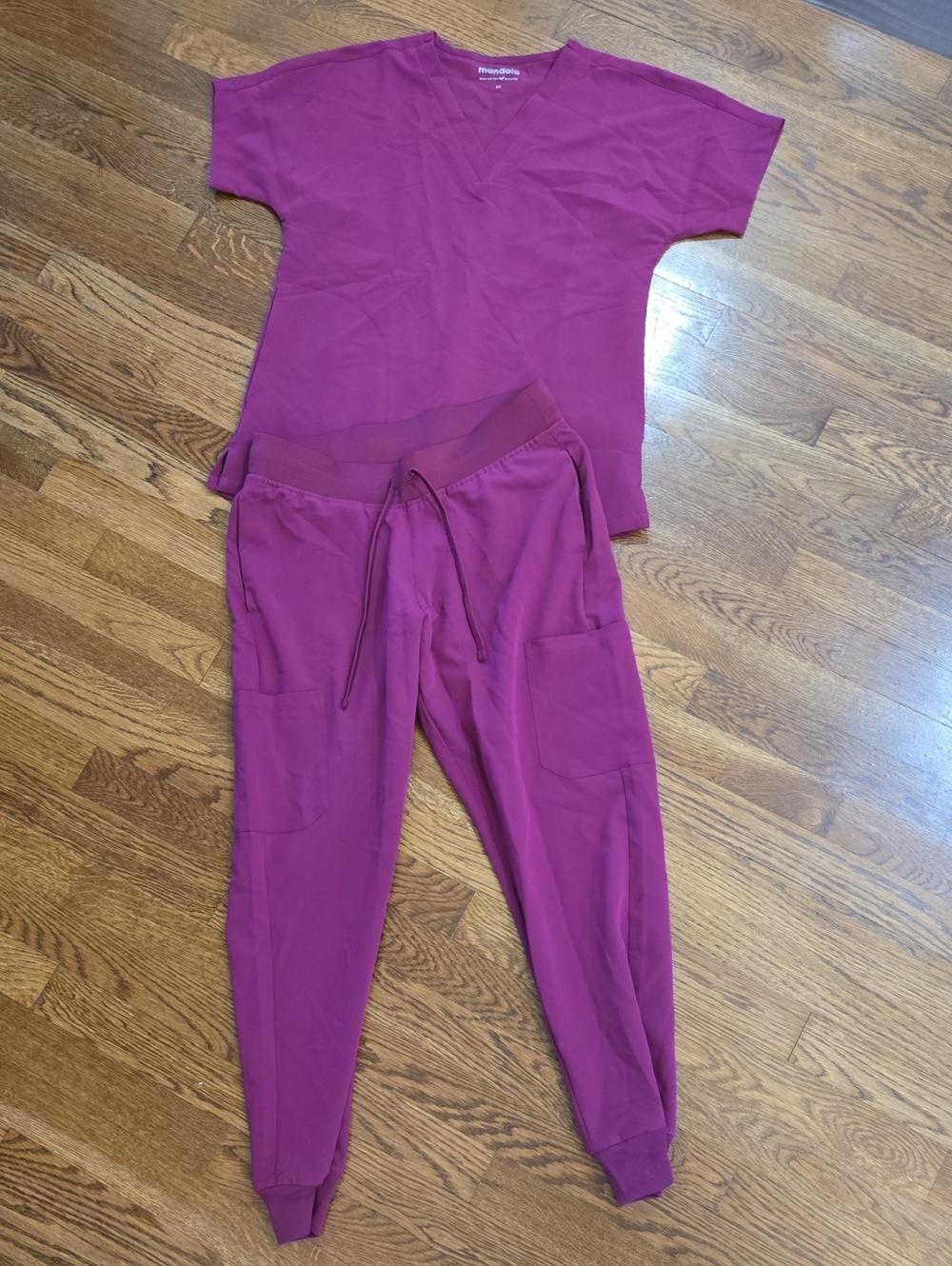 Mandala Fuchsia Raspberry Scrub Set XS Oversized V-Neck Top Small Petite Joggers